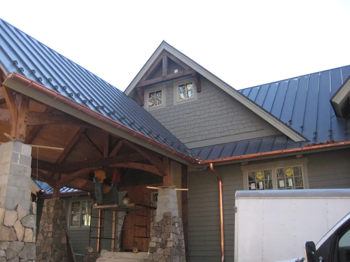 Craftsman Roofing team delivering quality roofing work in Sandy Ridge Terrace